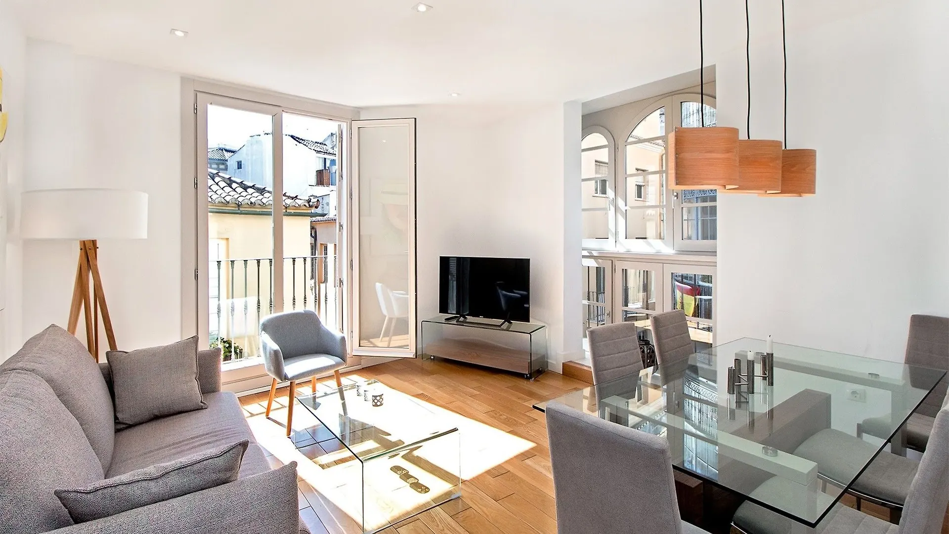 Picasso City Center 1B Malaga Apartment
